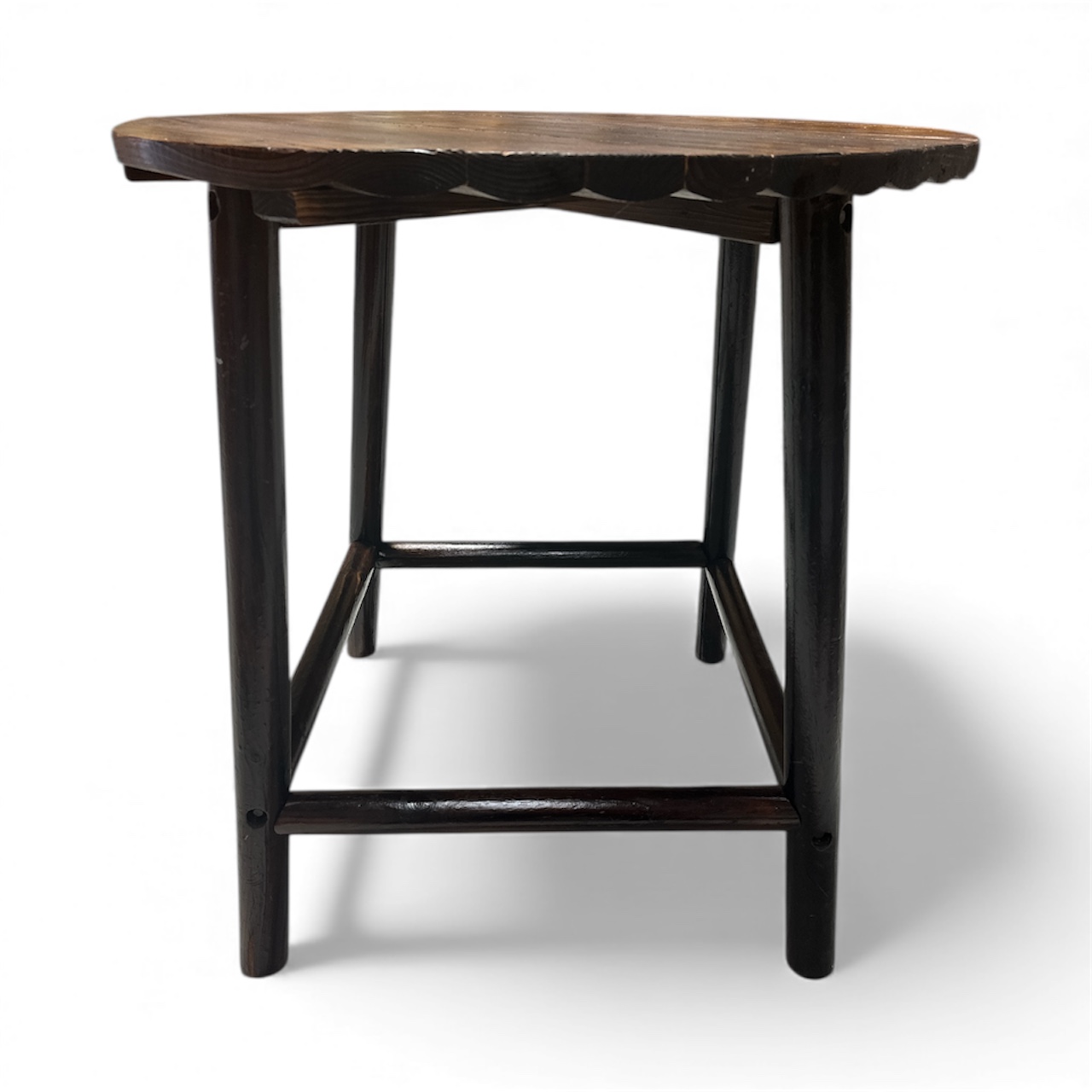 Char-Log Slatted Round Bar Table - Image 2